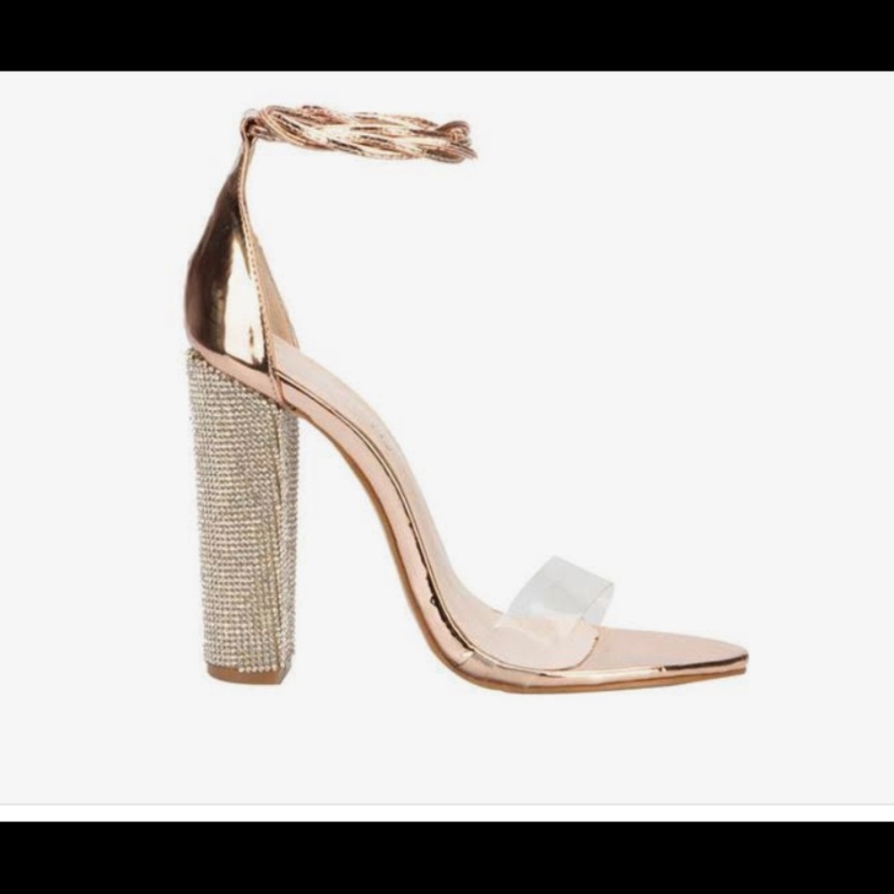 High heels with straps